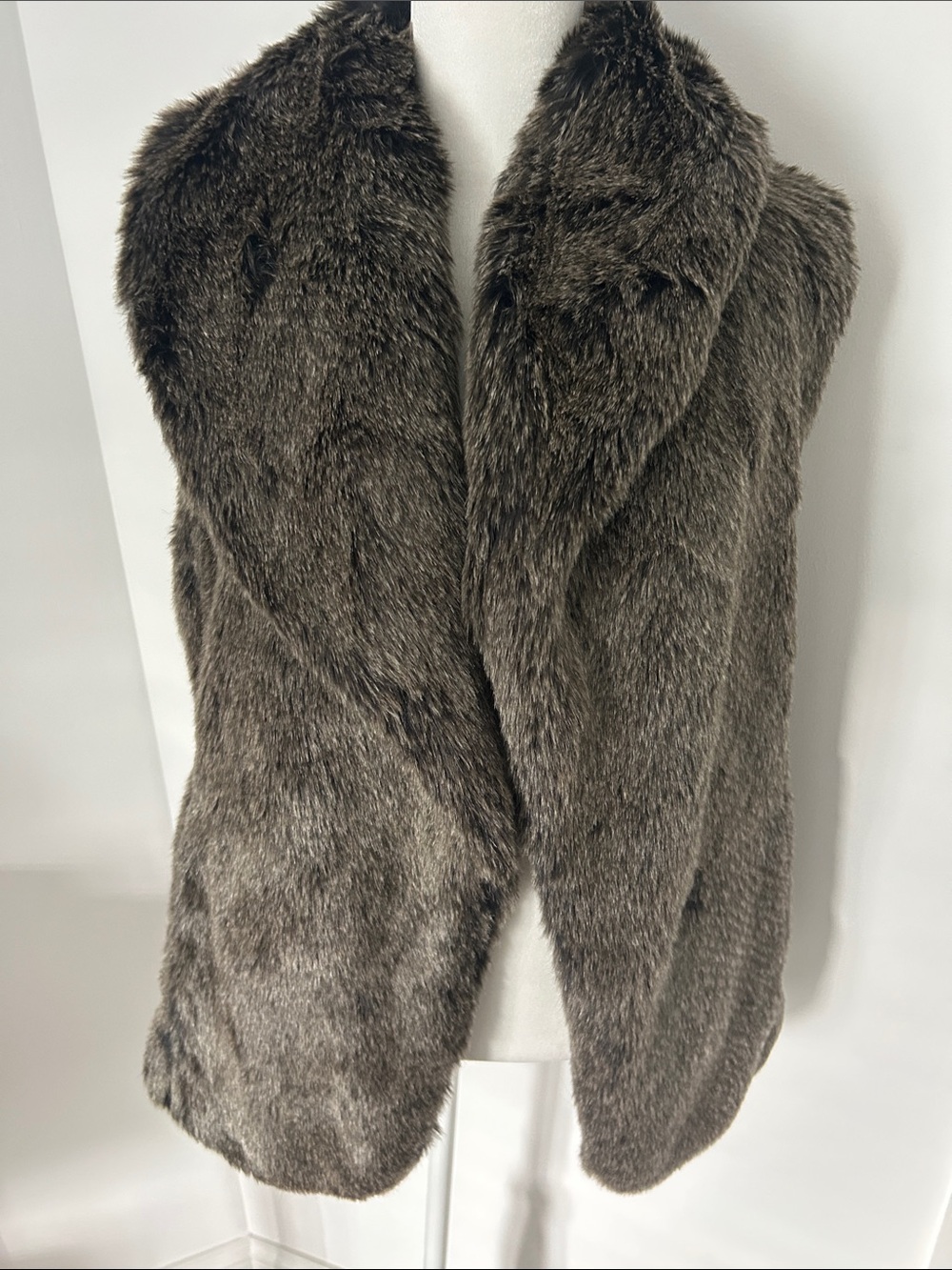 Club Monaco Dark Brown Faux Fur Vest- size small